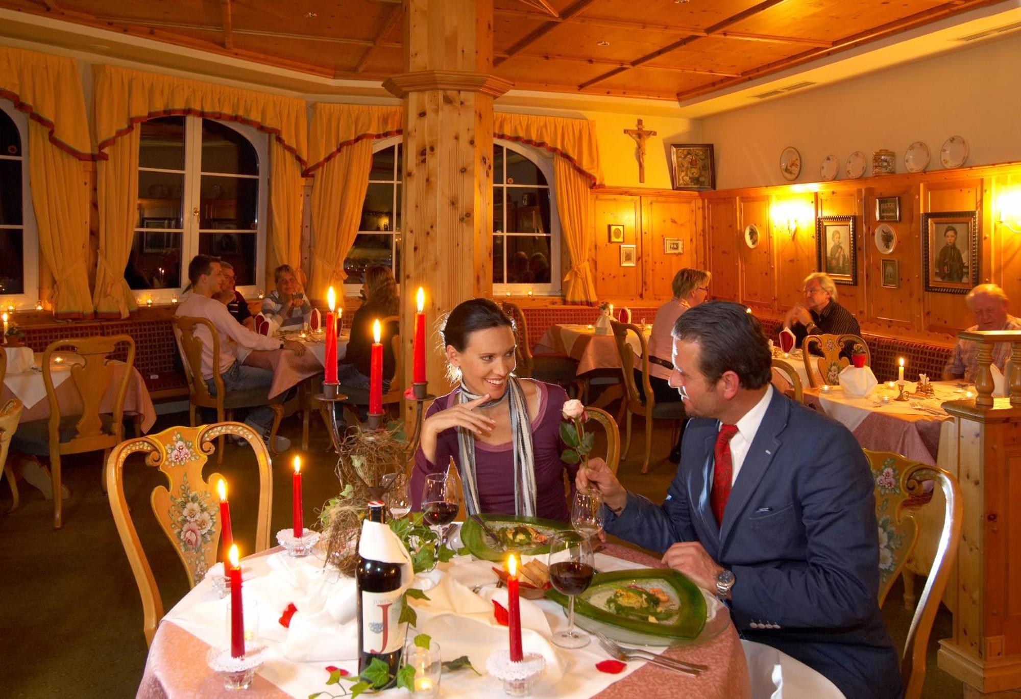 Wohlfuehlresort Und Feriengut Martinerhof Sankt Martin am Tennengebirge Kültér fotó