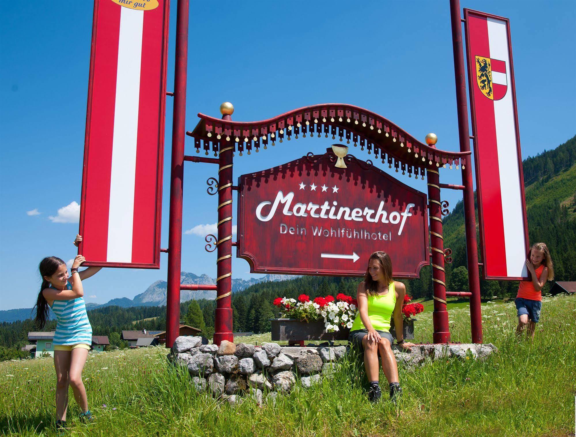 Wohlfuehlresort Und Feriengut Martinerhof Sankt Martin am Tennengebirge Kültér fotó