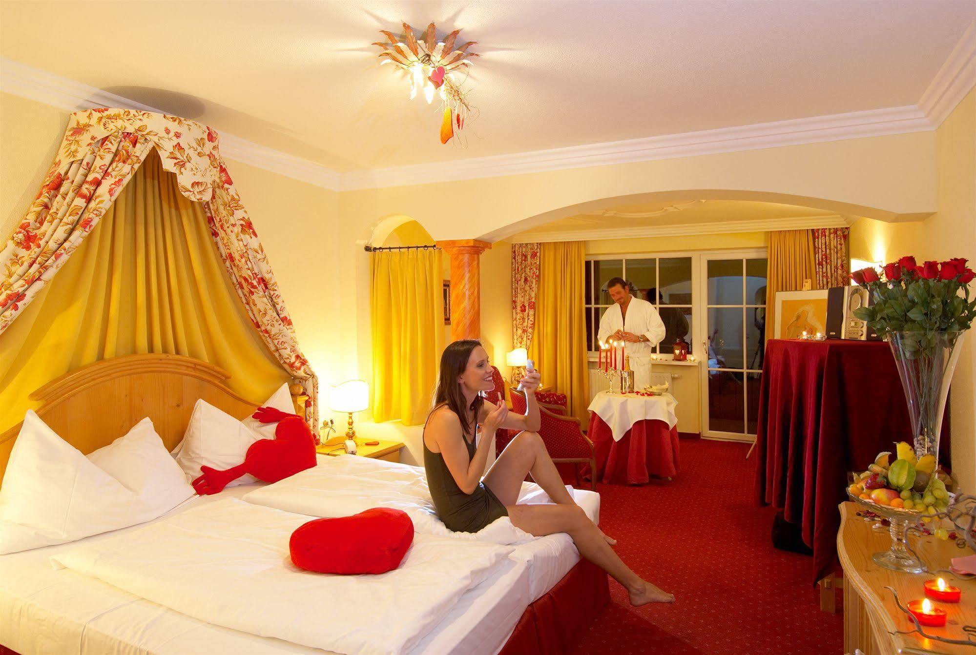Wohlfuehlresort Und Feriengut Martinerhof Sankt Martin am Tennengebirge Kültér fotó