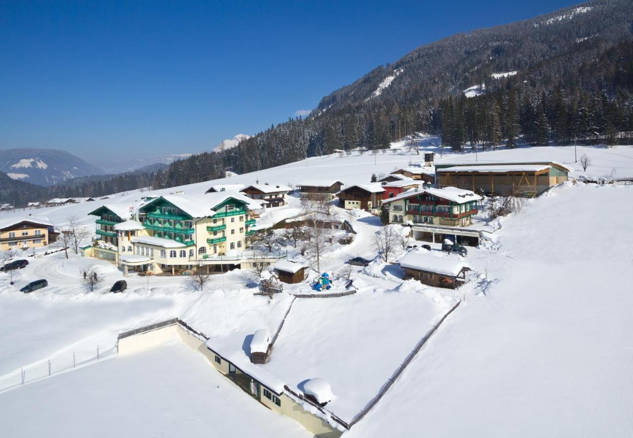 Wohlfuehlresort Und Feriengut Martinerhof Sankt Martin am Tennengebirge Kültér fotó