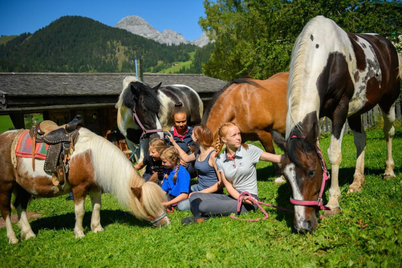 Wohlfuehlresort Und Feriengut Martinerhof Sankt Martin am Tennengebirge Kültér fotó