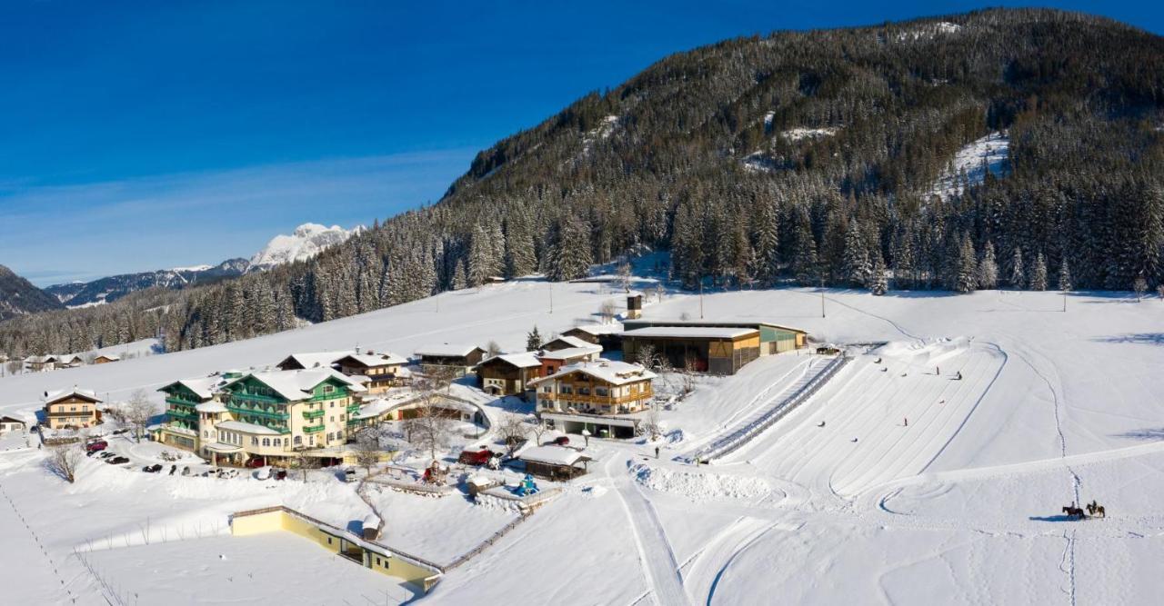 Wohlfuehlresort Und Feriengut Martinerhof Sankt Martin am Tennengebirge Kültér fotó